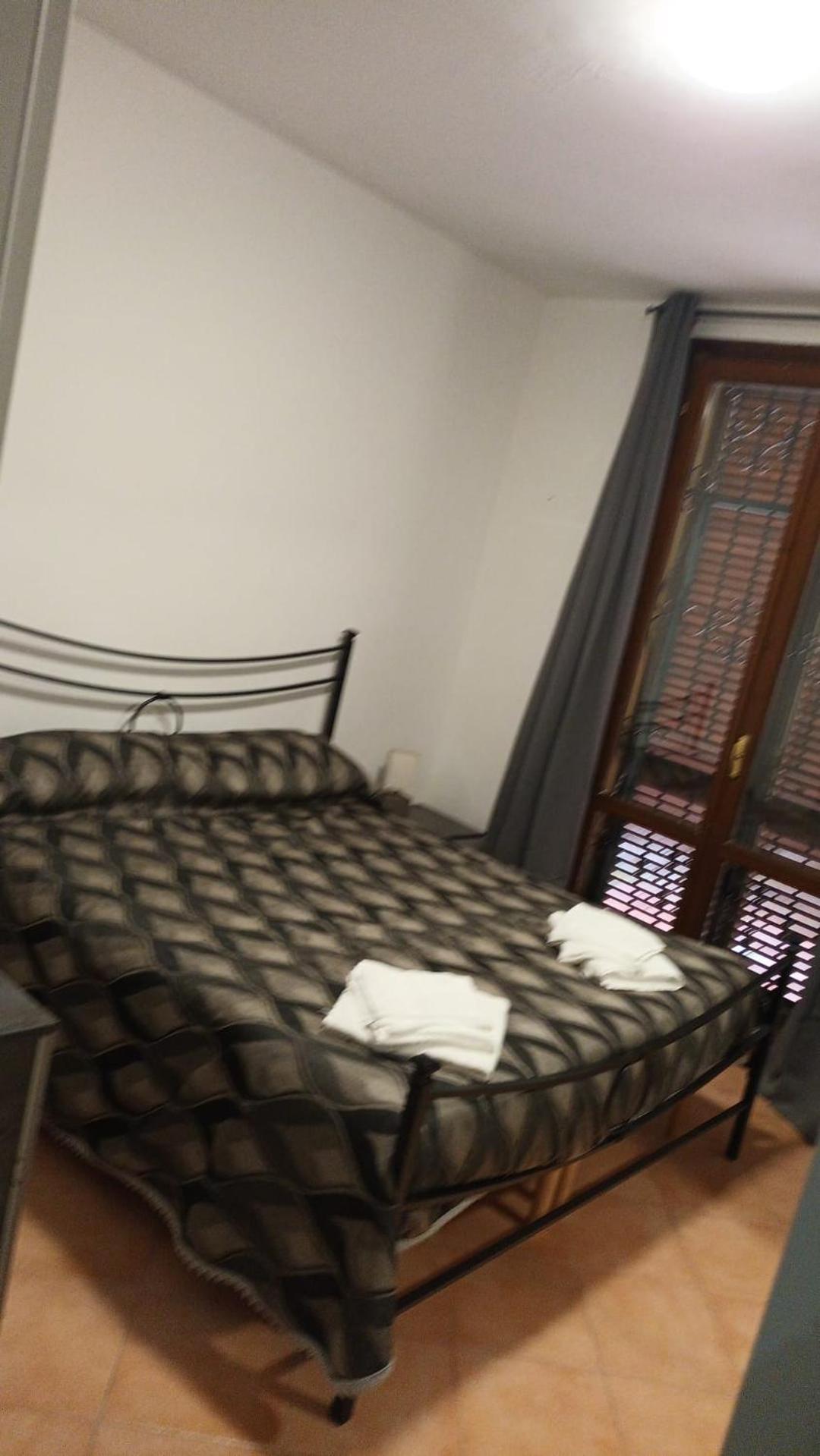 Ferienwohnung Casa N 2 Con Parcheggio Privato E Colonnina Ricarica Livorno Exterior foto